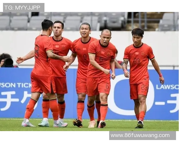 东亚杯激战朝鲜与中国男足争锋相对期待精彩对决与历史交锋