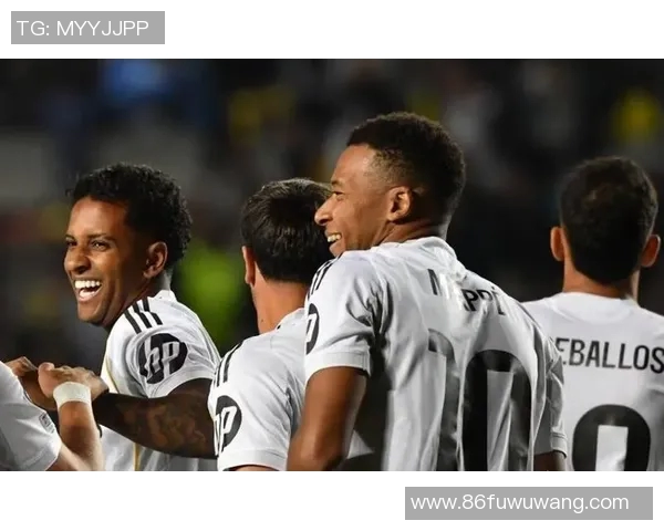 皇马与拜仁的巅峰对决再度上演球迷期待精彩瞬间与历史交锋