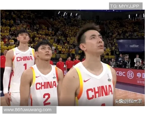 男篮澳大利亚与西班牙激战正酣谁将晋级下一轮比赛的巅峰对决